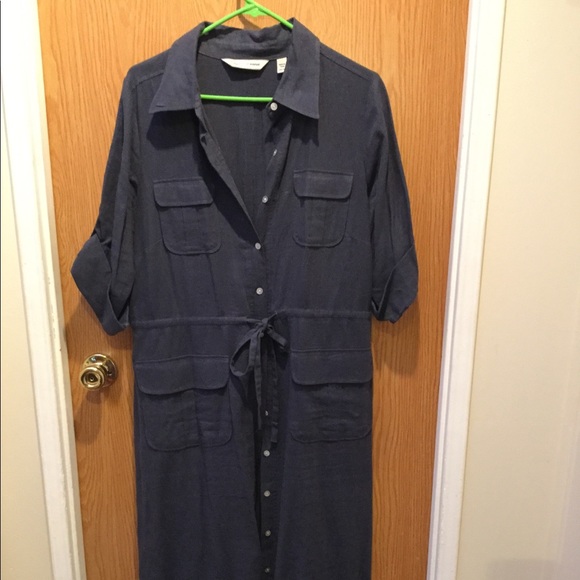 Dress - Picture 2 of 2